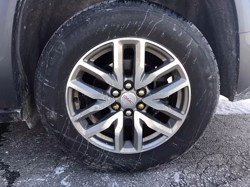 2017 GMC Acadia - 1GKKNLLS2HZ138577 - Image #19