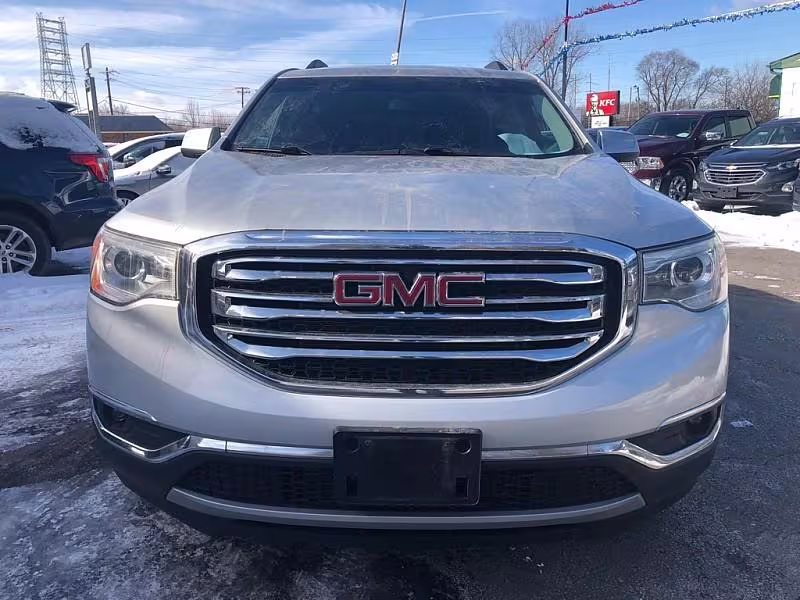 2017 GMC Acadia - 1GKKNLLS2HZ138577 - Image #7