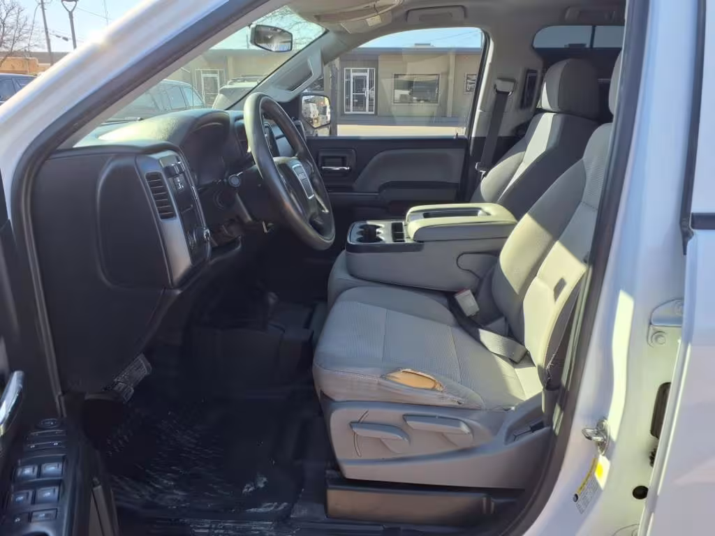 2017 GMC Sierra 1500 - 1GTV2LECXHZ239163 - Image #11