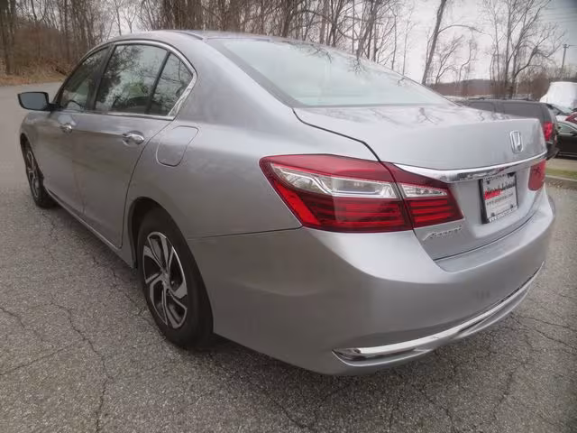 2017 Honda Accord - 1HGCR2F32HA011458 - Image #4