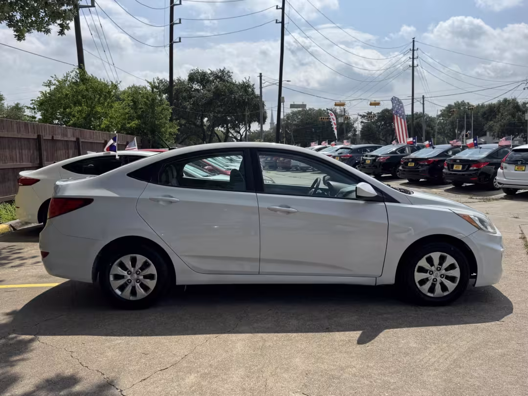 2017 Hyundai Accent - KMHCT4AE7HU394960 - Image #4
