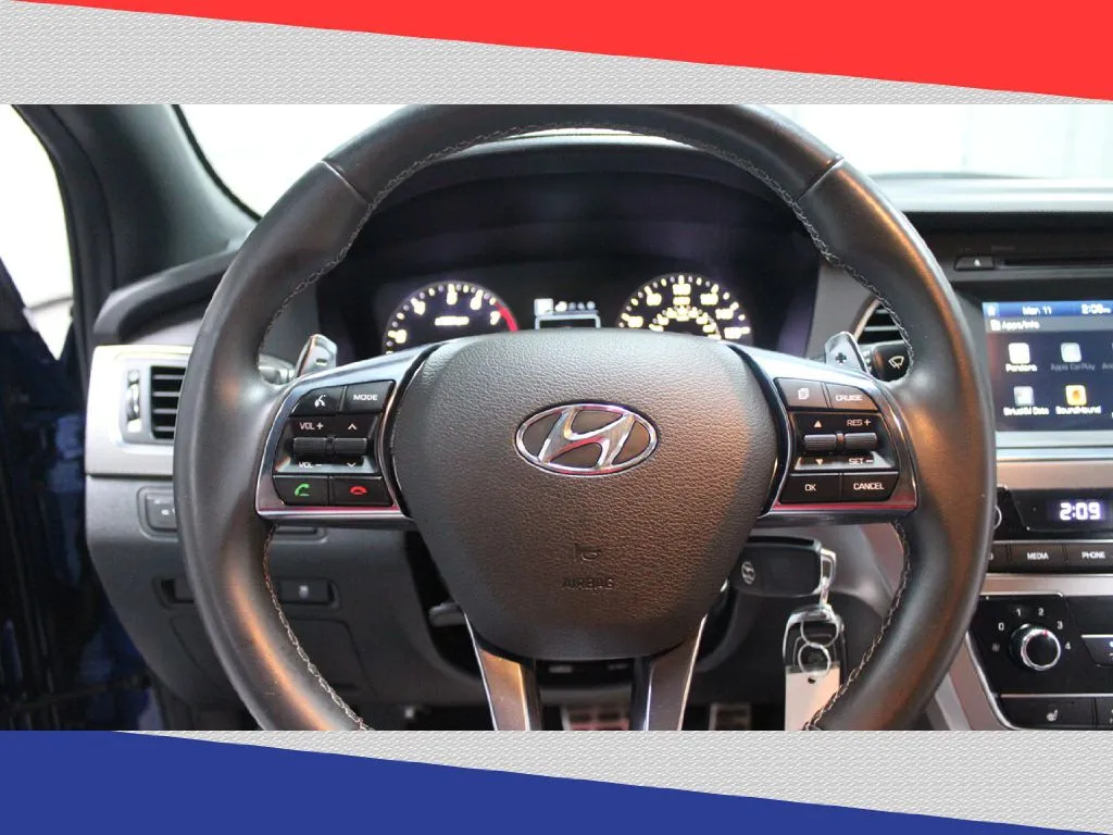 2017 Hyundai Sonata - 5NPE34ABXHH574270 - Image #14