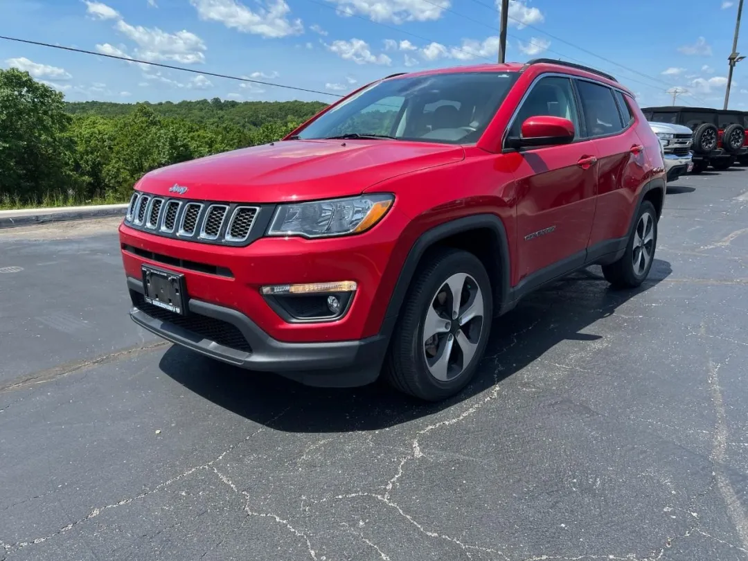 2017 Jeep New Compass - 3C4NJCBB5HT669334 - Image #1