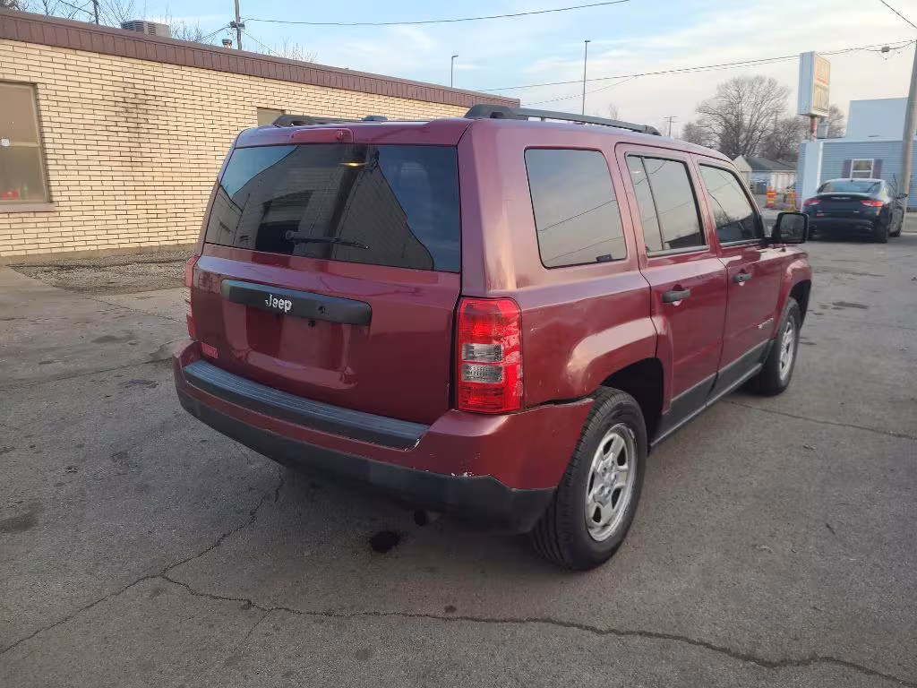 2017 Jeep Patriot - 1C4NJPBA8HD158219 - Image #1