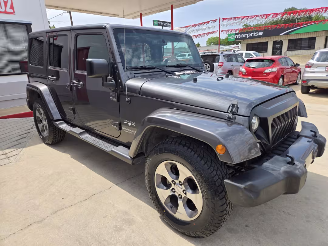 2017 Jeep Wrangler - 1C4BJWEG5HL725442 - Image #2