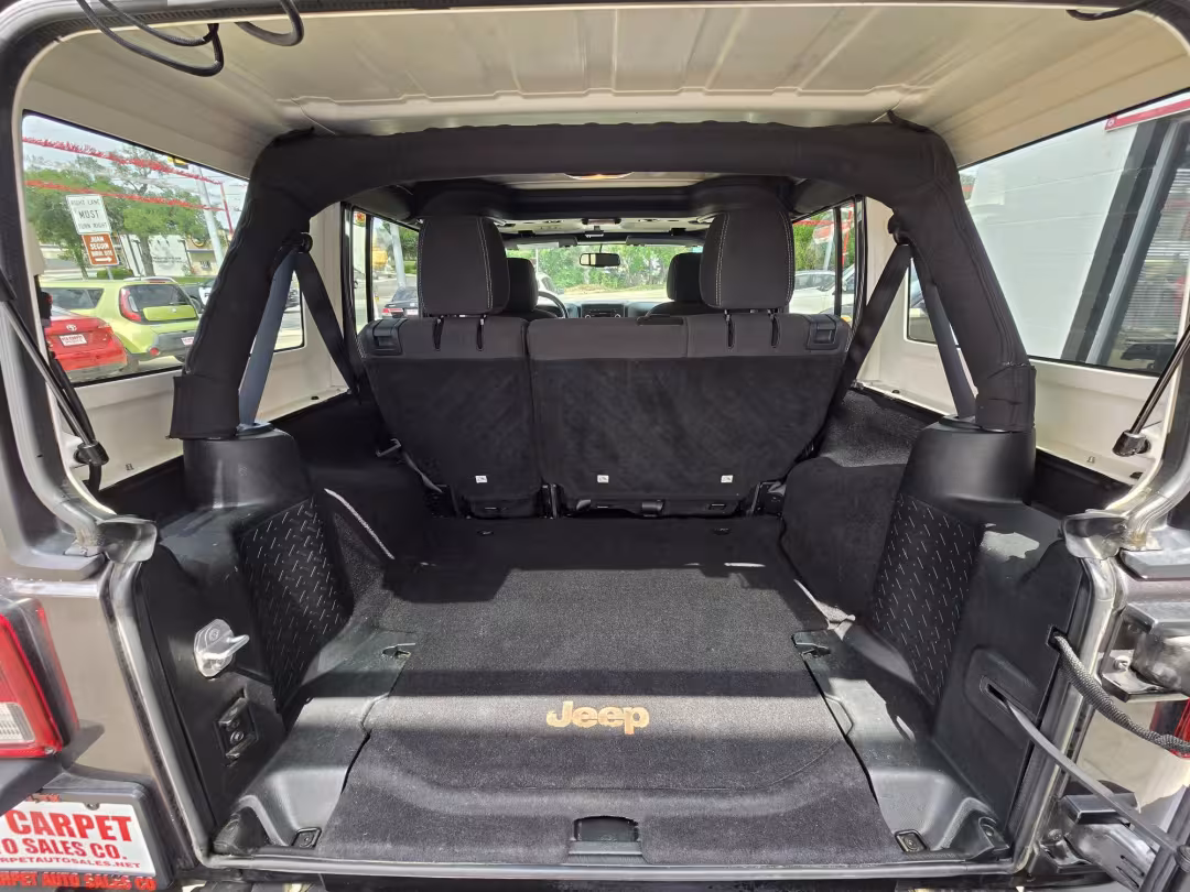 2017 Jeep Wrangler - 1C4BJWEG5HL725442 - Image #8