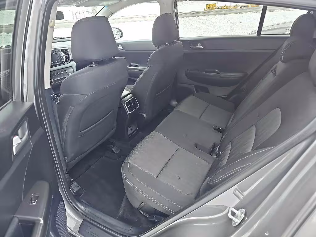 2017 Kia Sportage - KNDPMCAC6H7273685 - Image #15