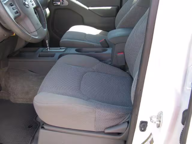 2017 Nissan Frontier - 1N6AD0EV6HN750625 - Image #8