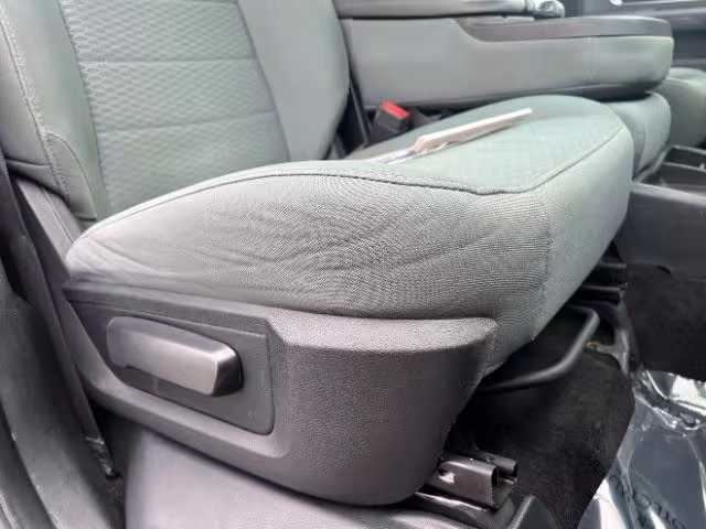 2017 Ram 1500 - 1C6RR7LT0HS623265 - Image #26