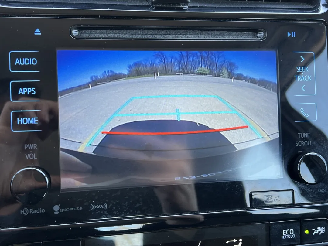 2017 Toyota Prius - JTDKARFUXH3532886 - Image #5