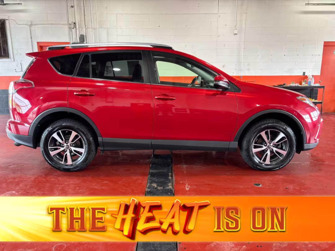 2017 Toyota RAV4 - JTMRFREV0HJ120711 - Image #1