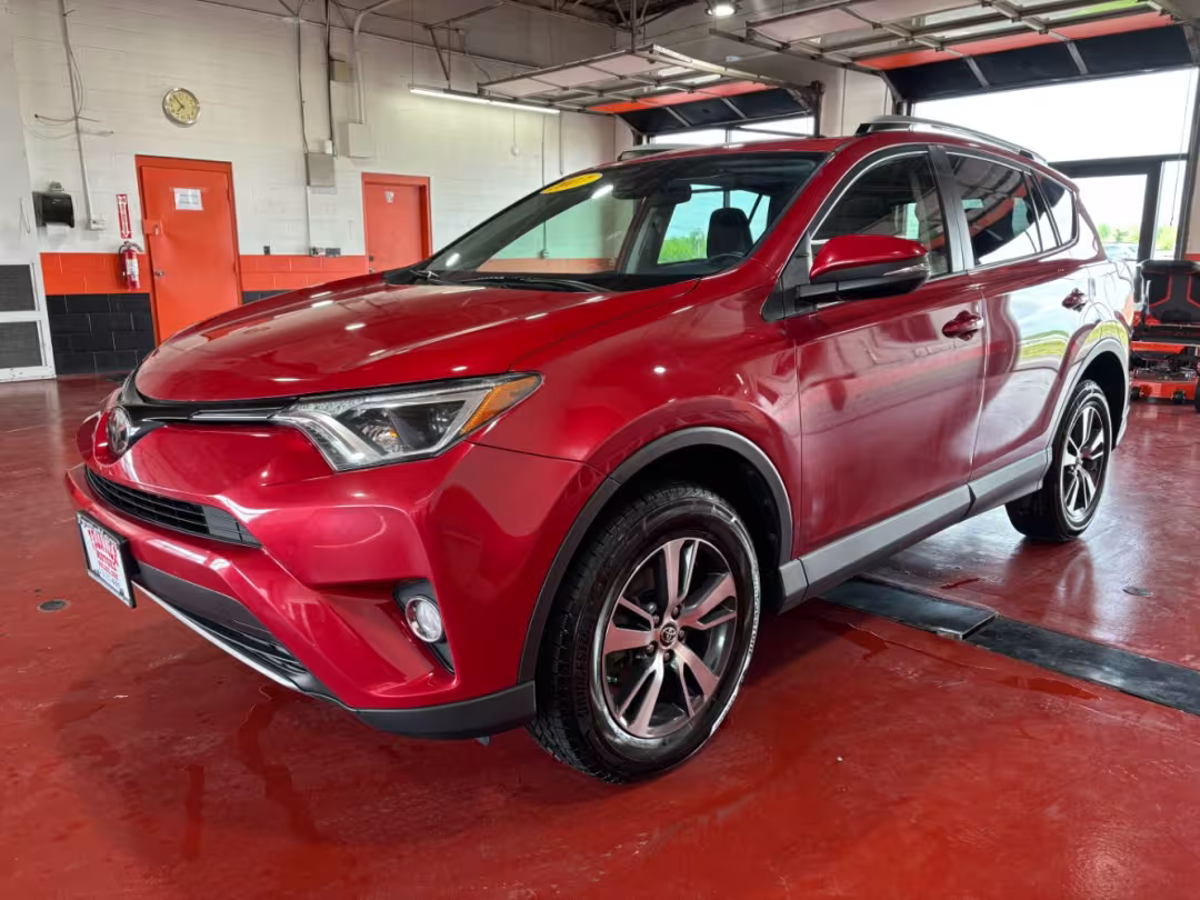 2017 Toyota RAV4 - JTMRFREV0HJ120711 - Image #3