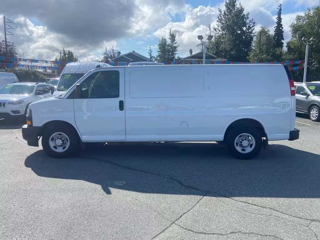 2018 Chevrolet Express - 1GCZGHFG8J1332396 - Image #1
