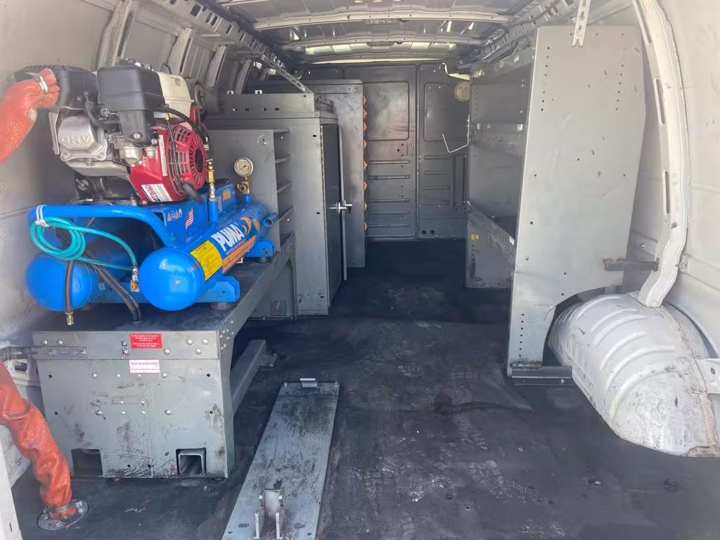 2018 Chevrolet Express - 1GCZGHFG8J1332396 - Image #3