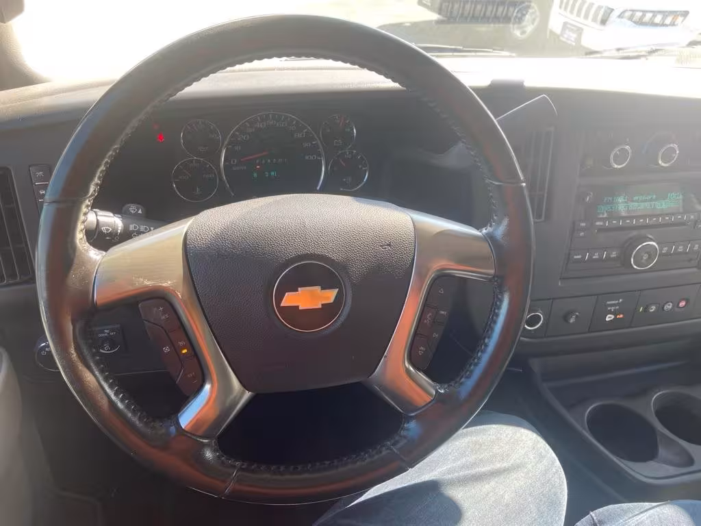 2018 Chevrolet Express - 1GCZGHFG8J1332396 - Image #5