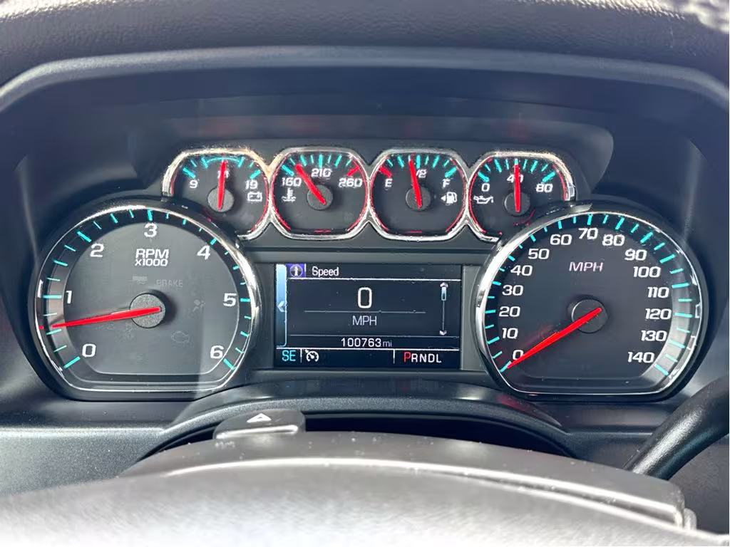 2018 Chevrolet Silverado - 3GCUKSEC4JG218451 - Image #12