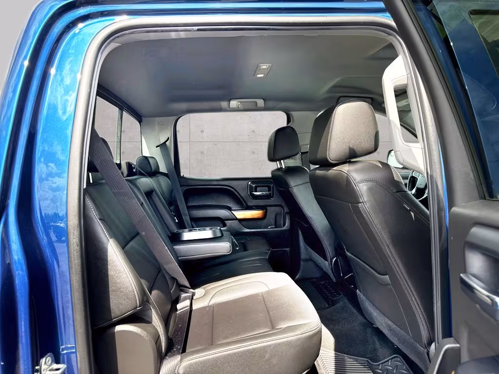 2018 Chevrolet Silverado - 3GCUKSEC4JG218451 - Image #5