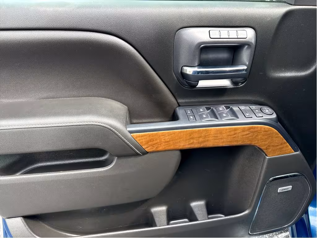 2018 Chevrolet Silverado - 3GCUKSEC4JG218451 - Image #8