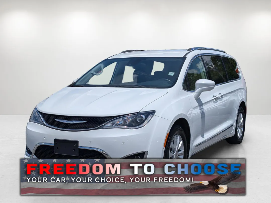 2018 Chrysler Pacifica - 2C4RC1BG6JR269903 - Image #1