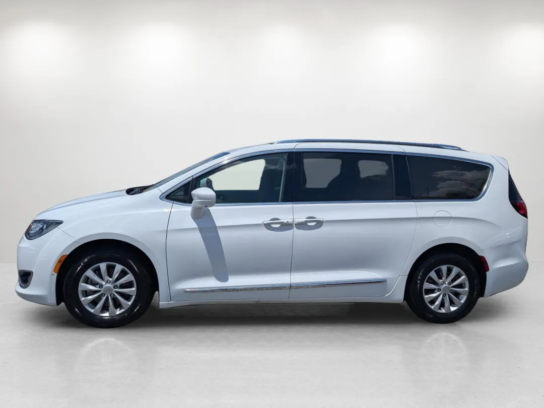 2018 Chrysler Pacifica - 2C4RC1BG6JR269903 - Image #8