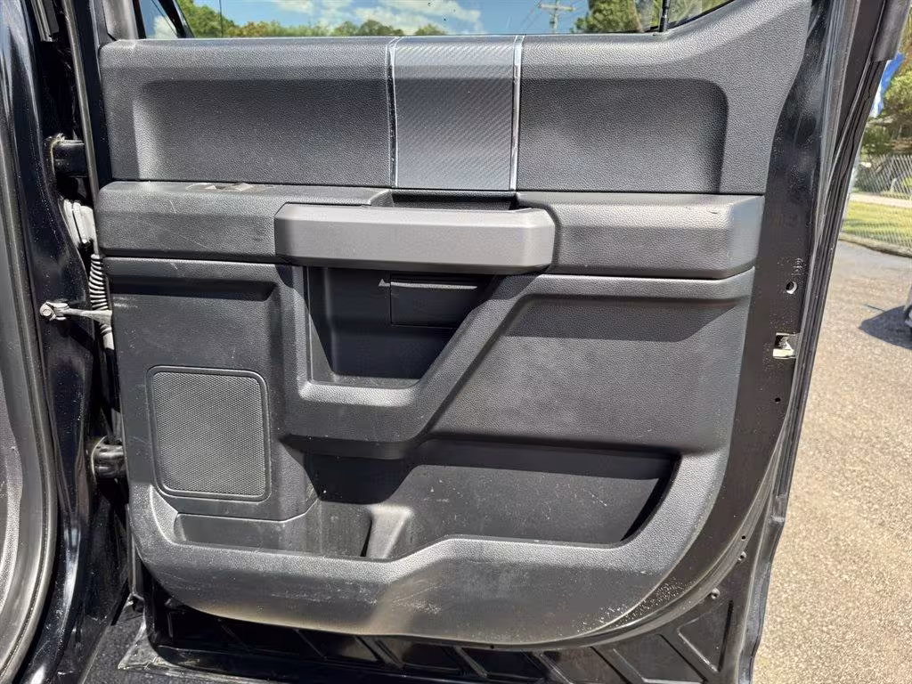 2018 Ford F-150 - 1FTEW1EG6JFA37360 - Image #25