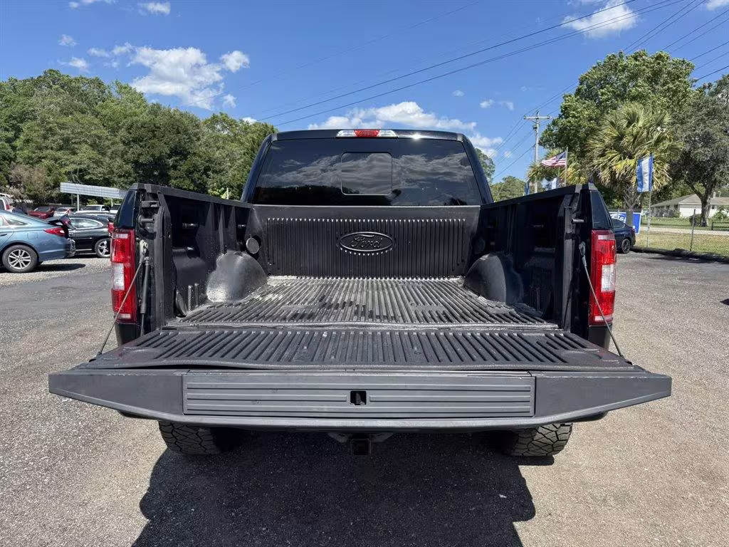 2018 Ford F-150 - 1FTEW1EG6JFA37360 - Image #30