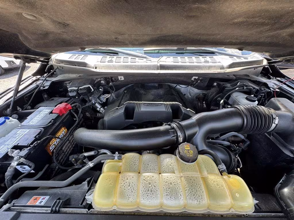 2018 Ford F-150 - 1FTEW1EG6JFA37360 - Image #33