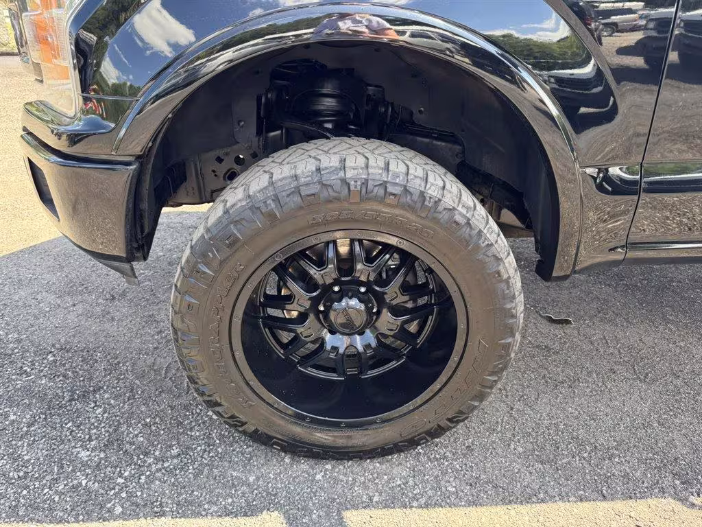 2018 Ford F-150 - 1FTEW1EG6JFA37360 - Image #37