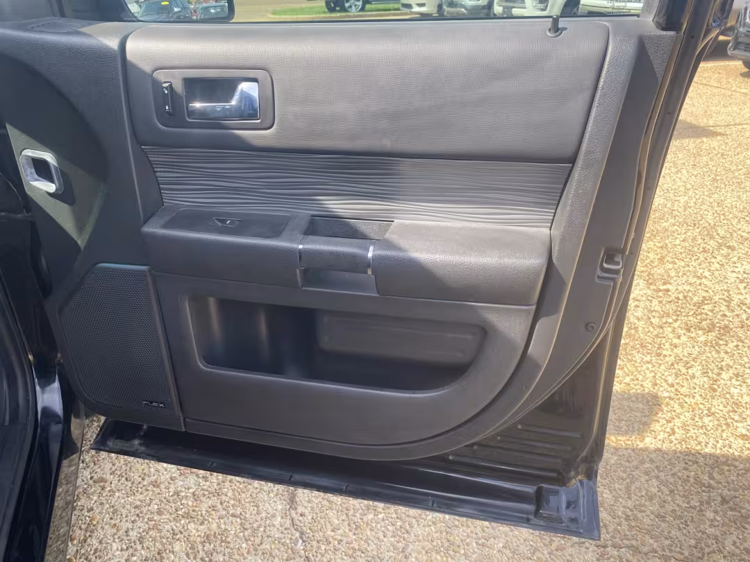 2018 Ford Flex - 2FMGK5C82JBA01895 - Image #12