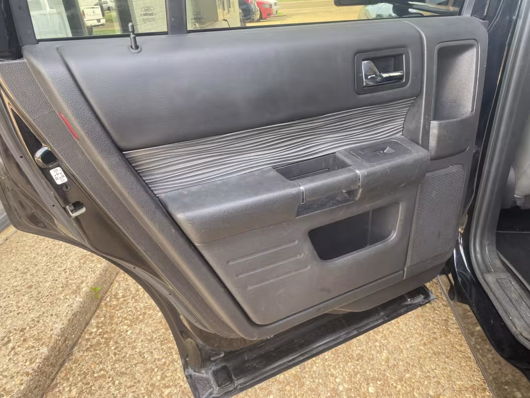 2018 Ford Flex - 2FMGK5C82JBA01895 - Image #13