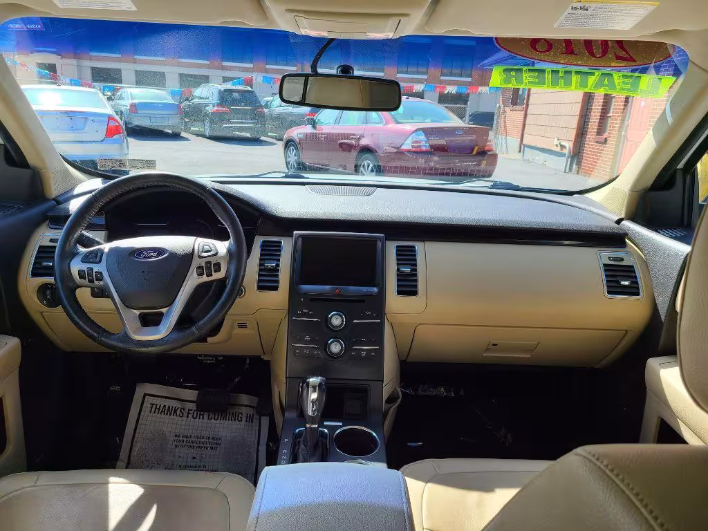 2018 Ford Flex - 2FMHK6C85JBA09564 - Image #10