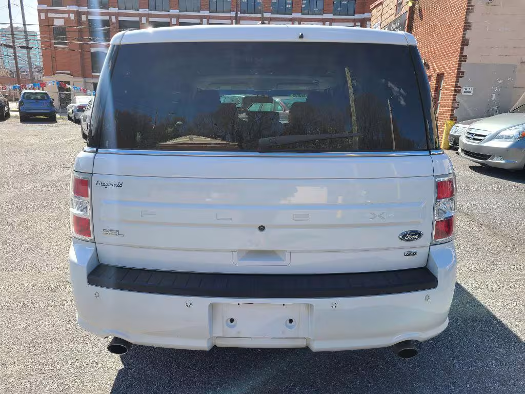 2018 Ford Flex - 2FMHK6C85JBA09564 - Image #3