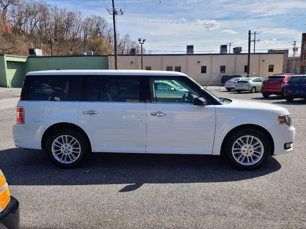 2018 Ford Flex - 2FMHK6C85JBA09564 - Image #5