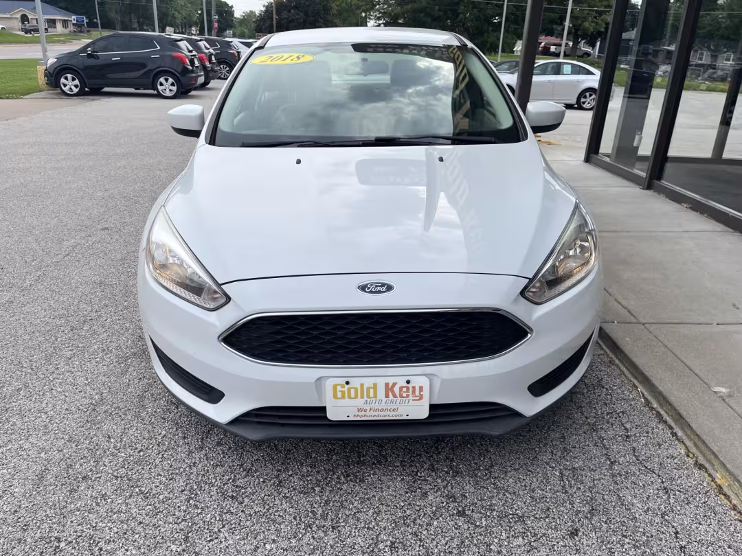 2018 Ford Focus - 1FADP3FE0JL227910 - Image #2
