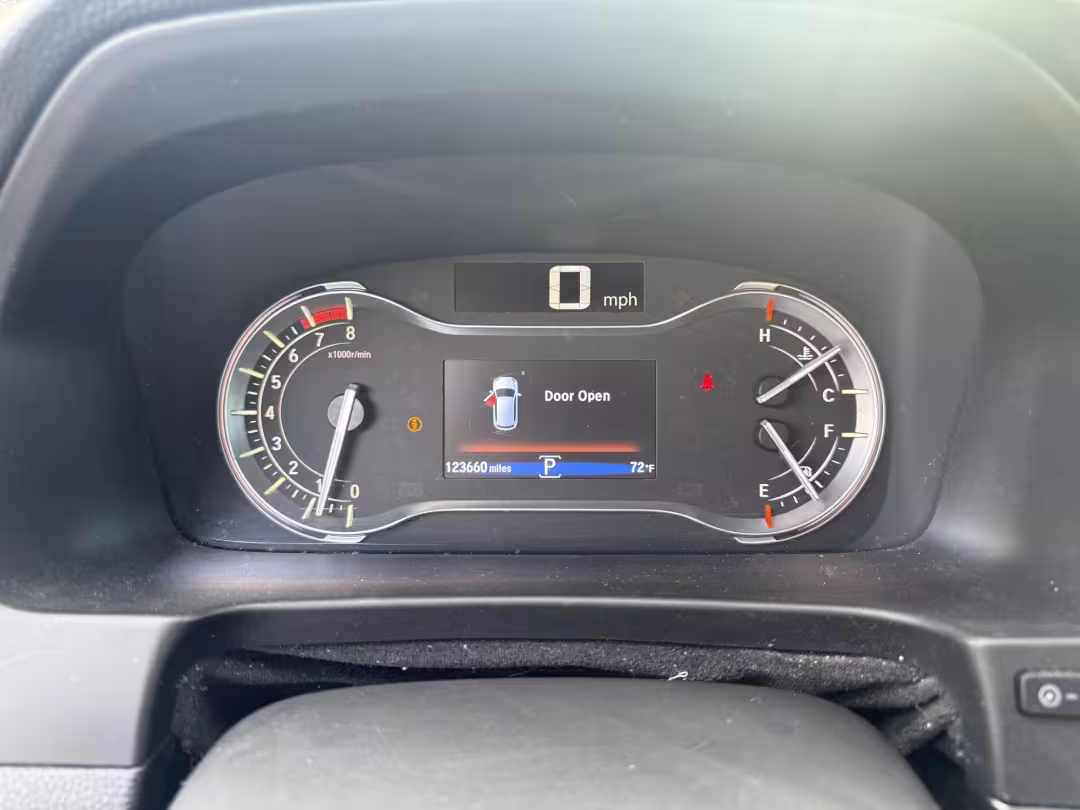 2018 Honda Pilot - 5FNYF6H83JB033527 - Image #13