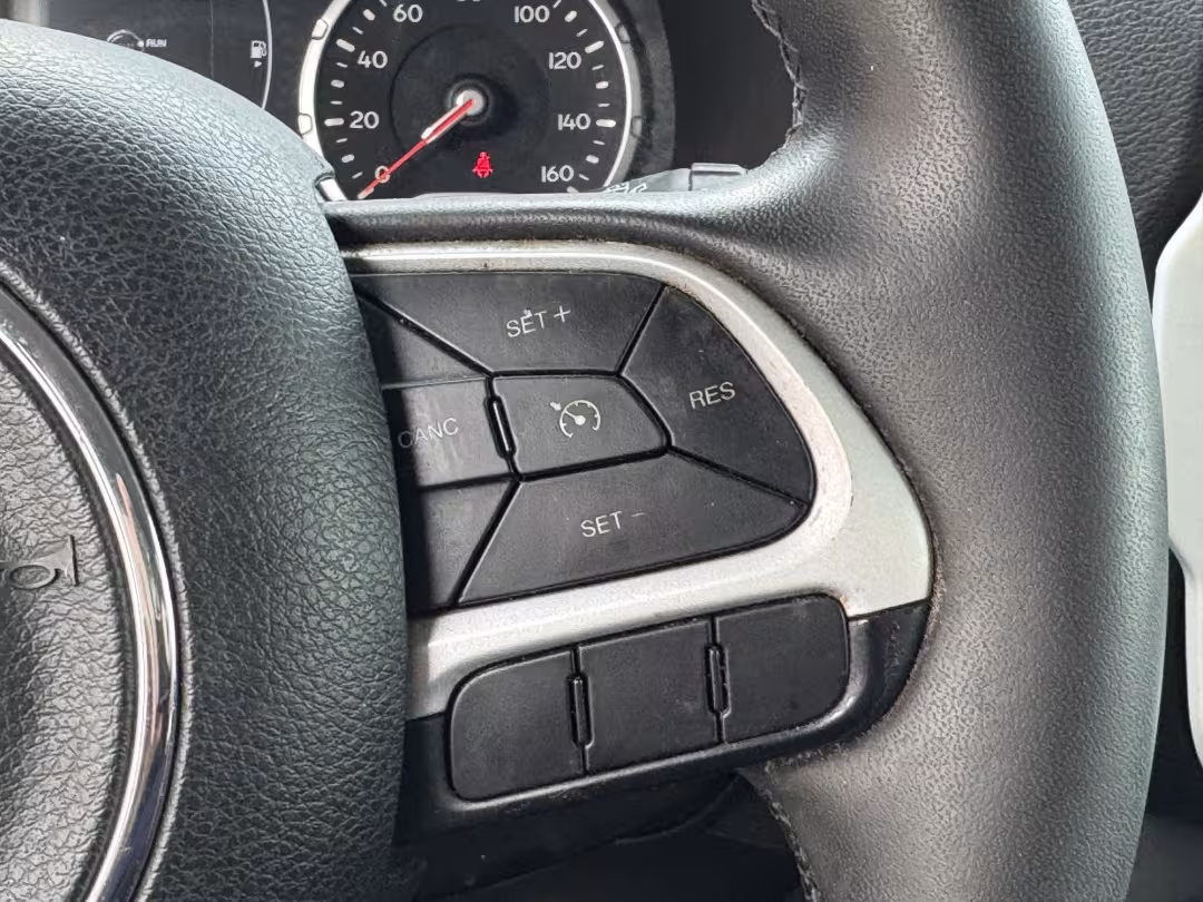 2018 Jeep Renegade - ZACCJABB3JPJ35898 - Image #18