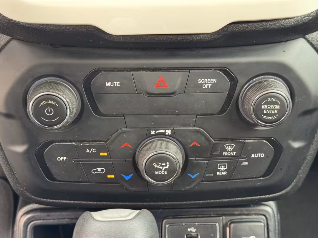 2018 Jeep Renegade - ZACCJABB3JPJ35898 - Image #23