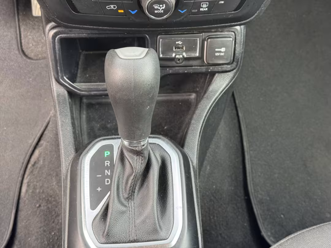 2018 Jeep Renegade - ZACCJABB3JPJ35898 - Image #24