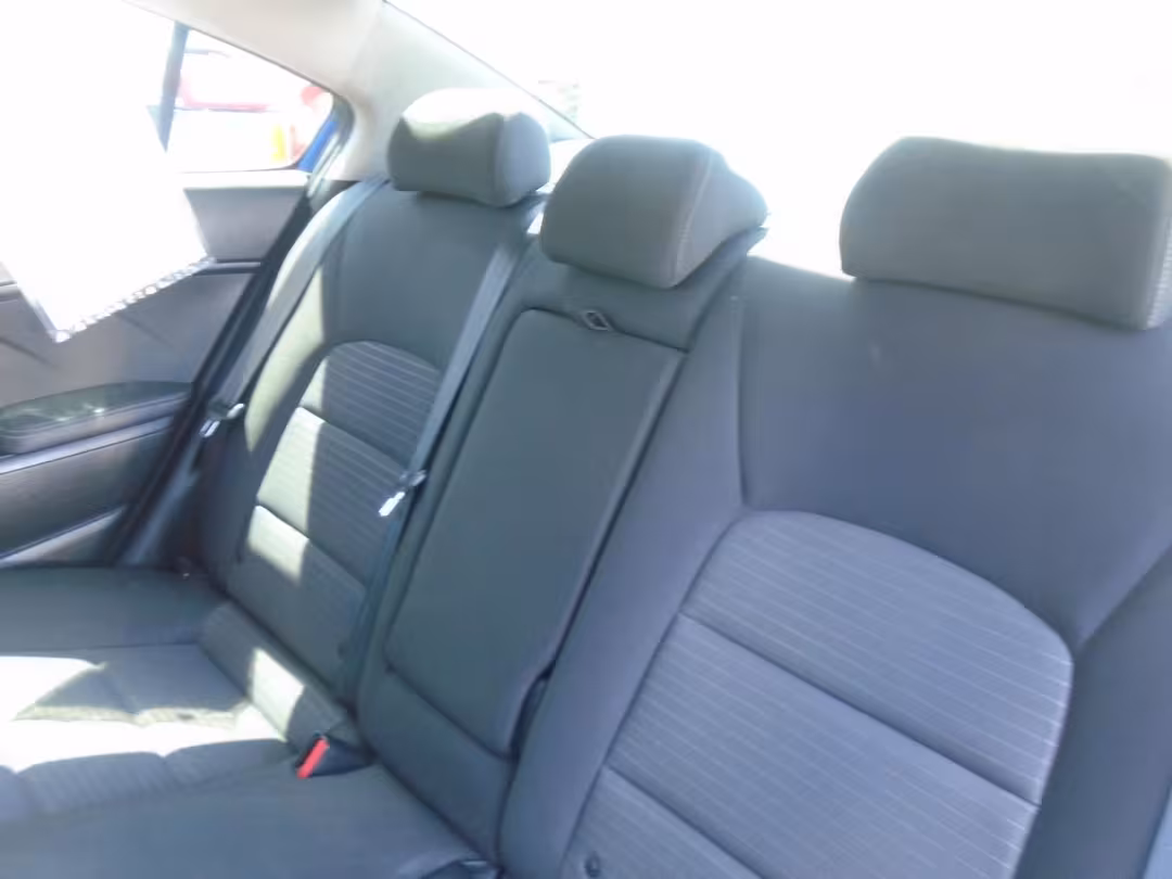 2018 Kia Forte - 3KPFL4A72JE247596 - Image #11