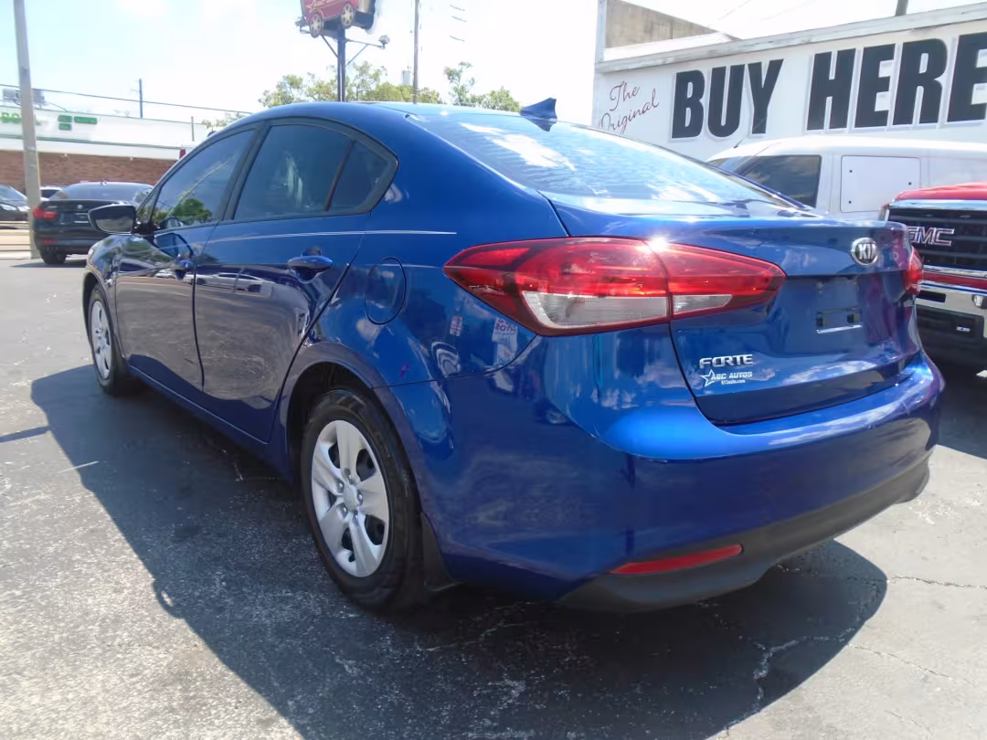 2018 Kia Forte - 3KPFL4A72JE247596 - Image #5