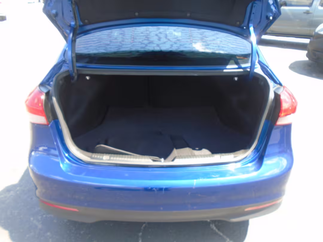 2018 Kia Forte - 3KPFL4A72JE247596 - Image #6