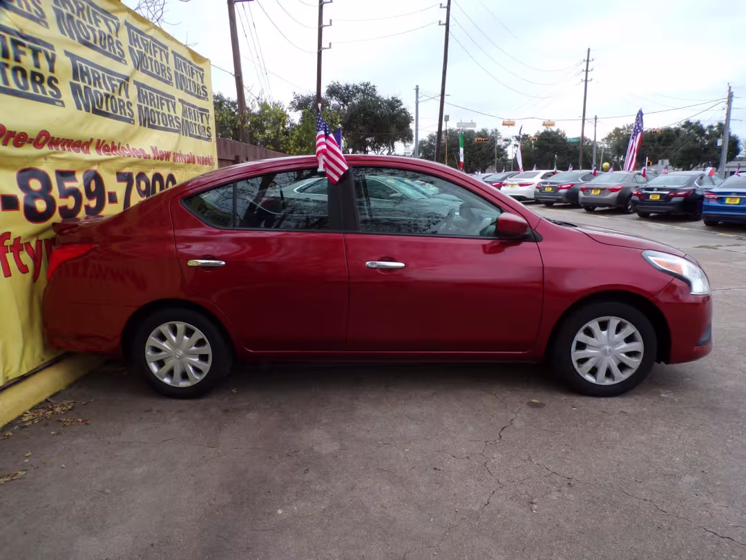 2018 Nissan Versa - 3N1CN7AP5JL851267 - Image #4