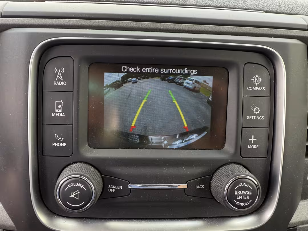 2018 Ram 1500 - 1C6RR7FT6JS200773 - Image #17