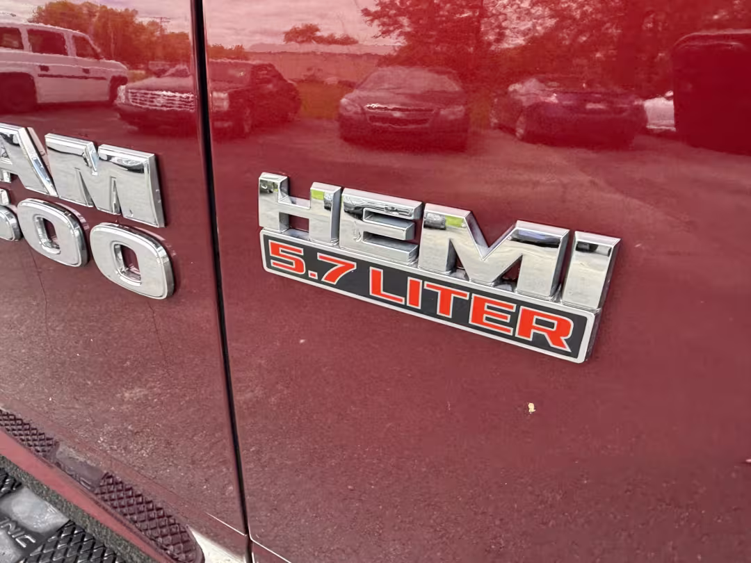 2018 Ram 1500 - 1C6RR7FT6JS200773 - Image #2