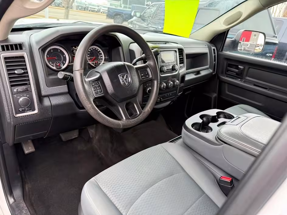 2018 Ram 3500 - 3C63R3GL0JG168598 - Image #13