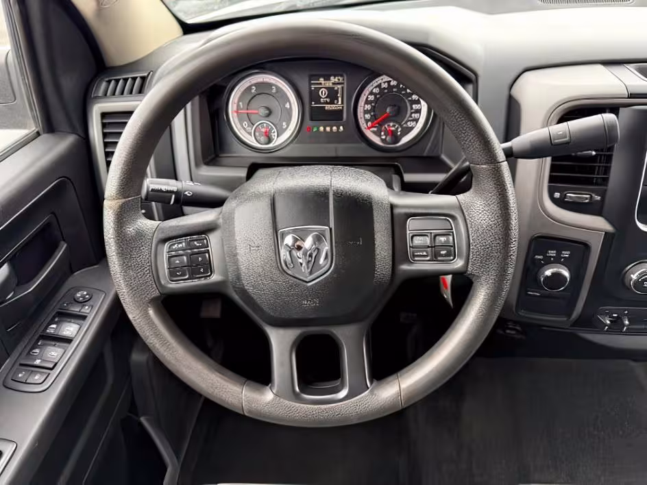 2018 Ram 3500 - 3C63R3GL0JG168598 - Image #26