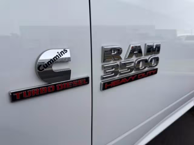 2018 Ram 3500 - 3C63R3GL0JG168598 - Image #36