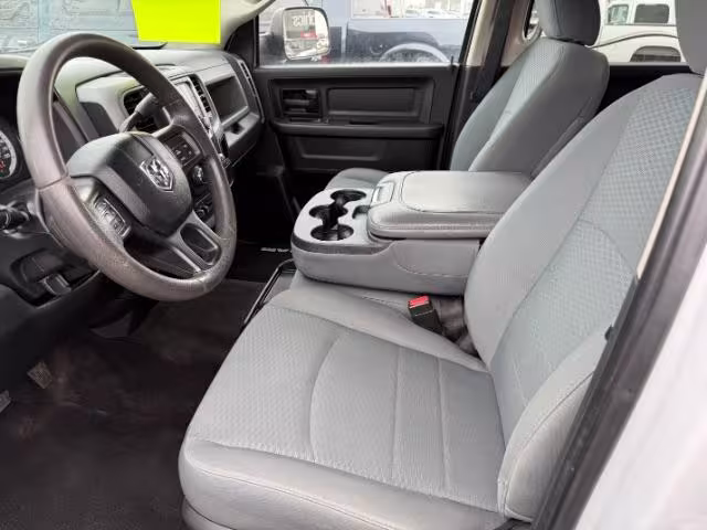 2018 Ram 3500 - 3C63R3GL0JG168598 - Image #38