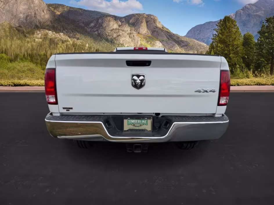 2018 Ram 3500 - 3C63R3GL0JG168598 - Image #4