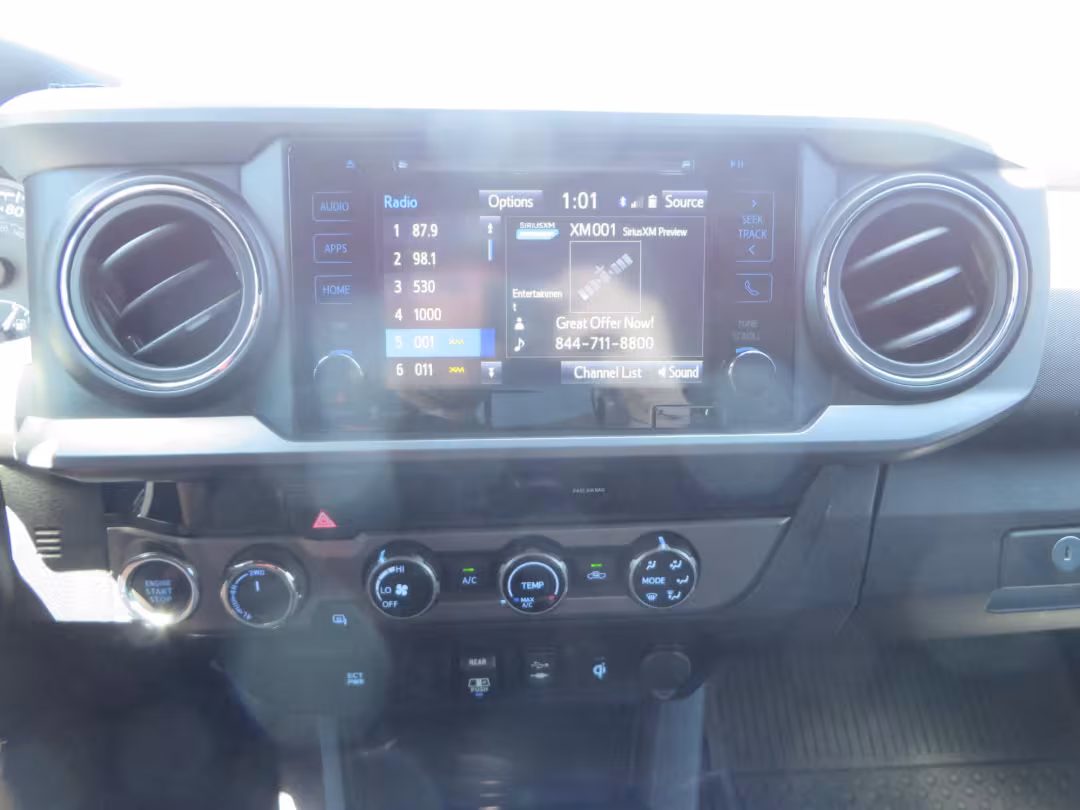 2018 Toyota Tacoma - 3TMCZ5AN1JM172725 - Image #22